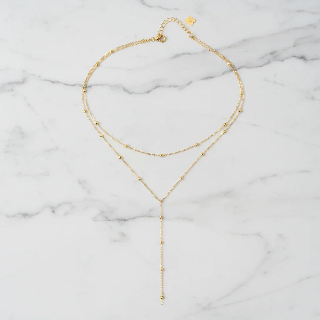 Collier multi-rangs doré avec chaîne à billes et pendentif style cravate - Bijou minimaliste chic