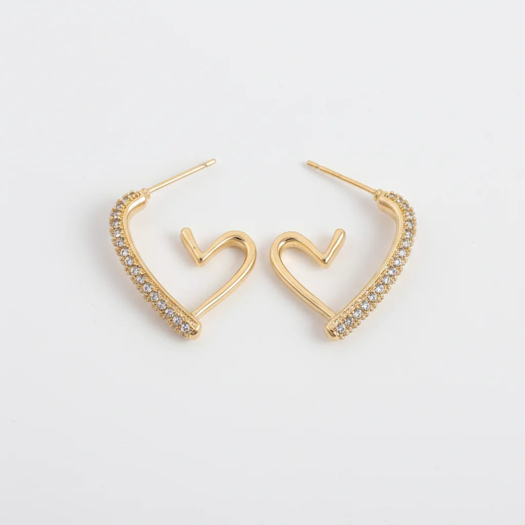Boucle d'oreilles en or serti d'argent en forme de coeur ouvert
