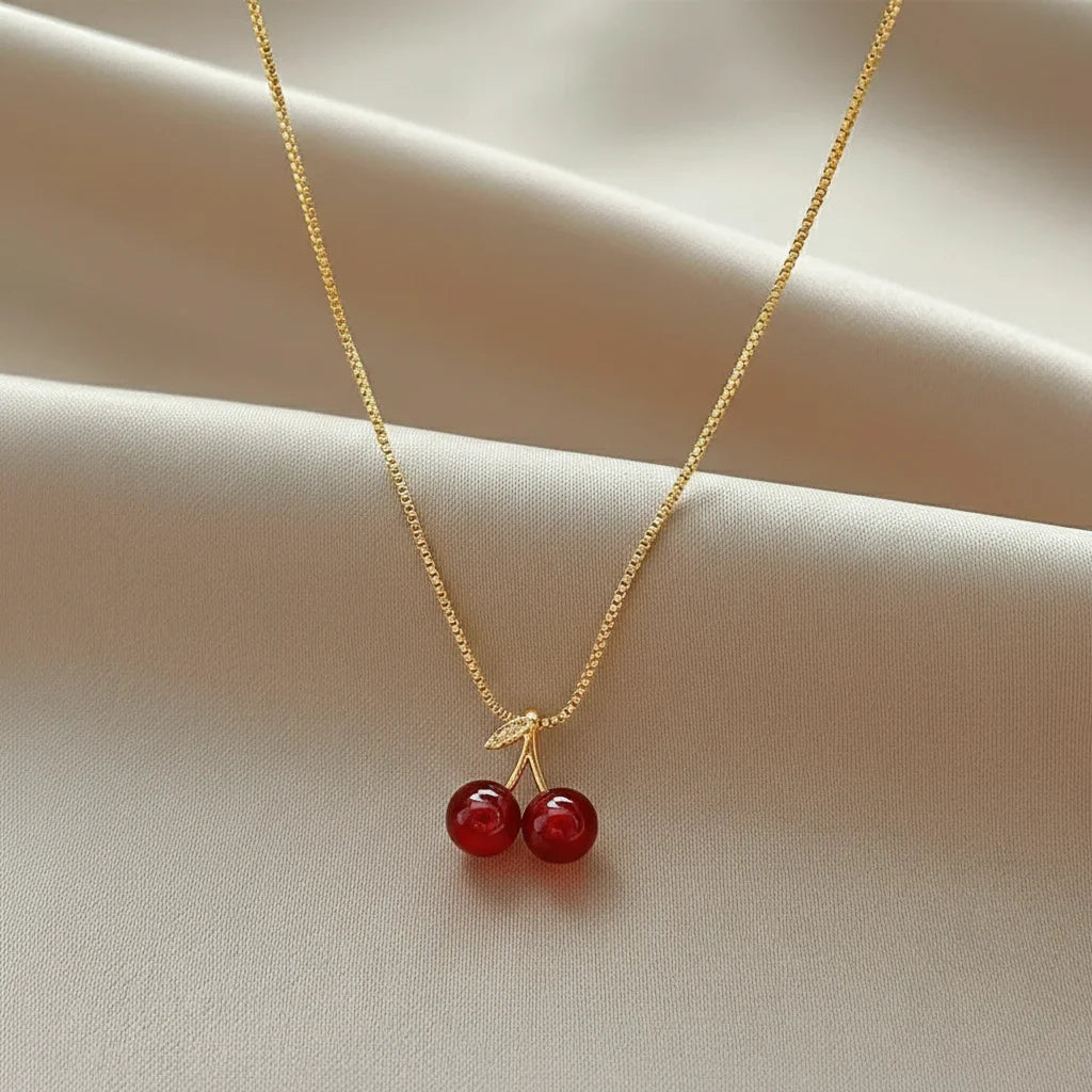 Collier en or pendentif cerises